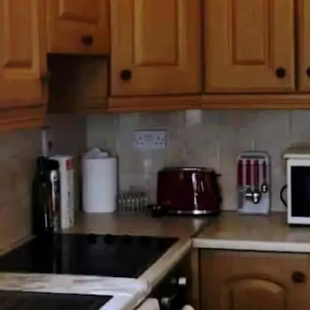 Tatil Evi 4 Bedroom Duplex On Newcastle Road Galway
